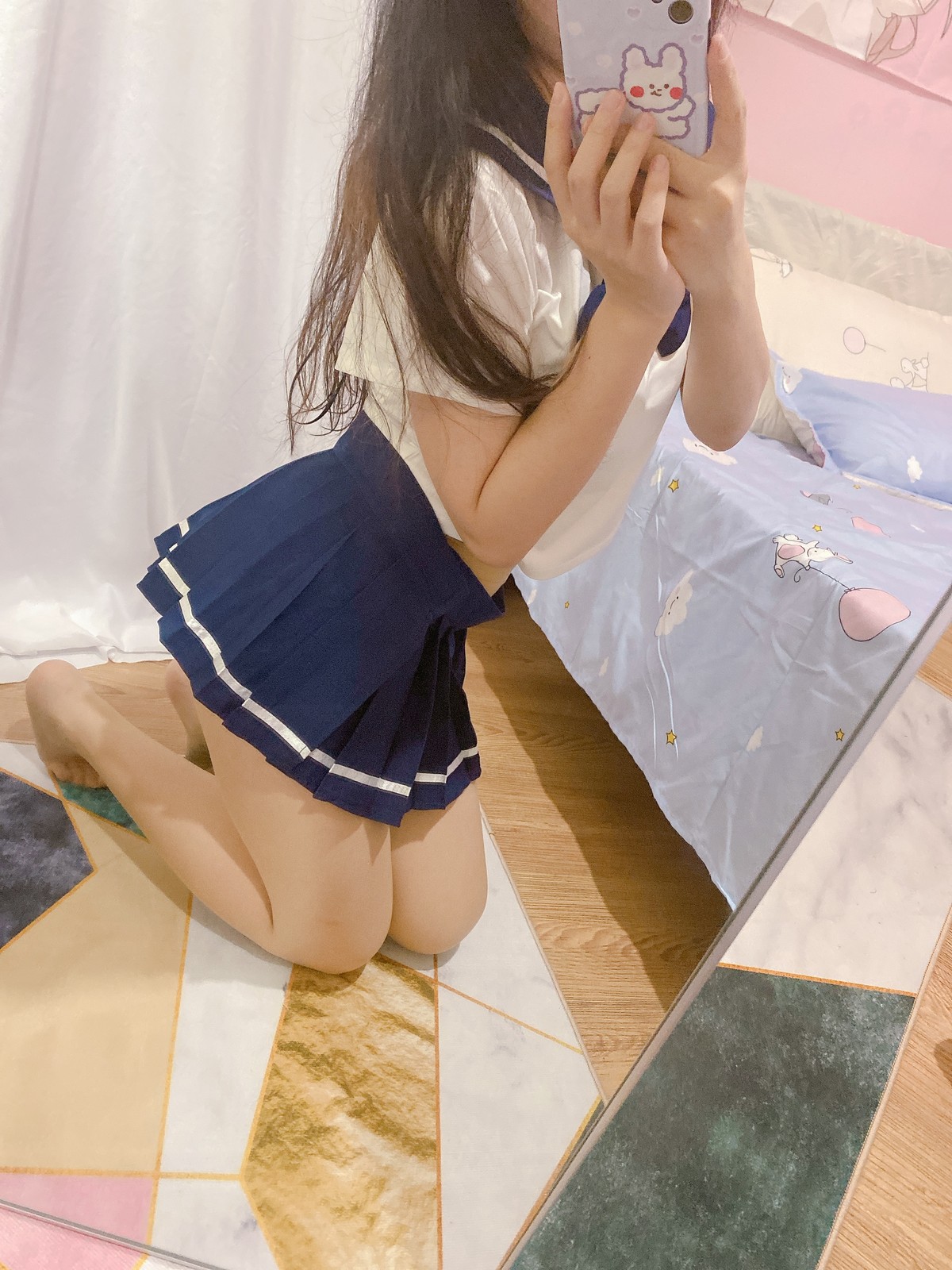 xgyw.top_网络美女Usejan肉丝妹妹主题私房不露脸系列百褶裙下超薄肉丝秀美腿诱惑写真55P