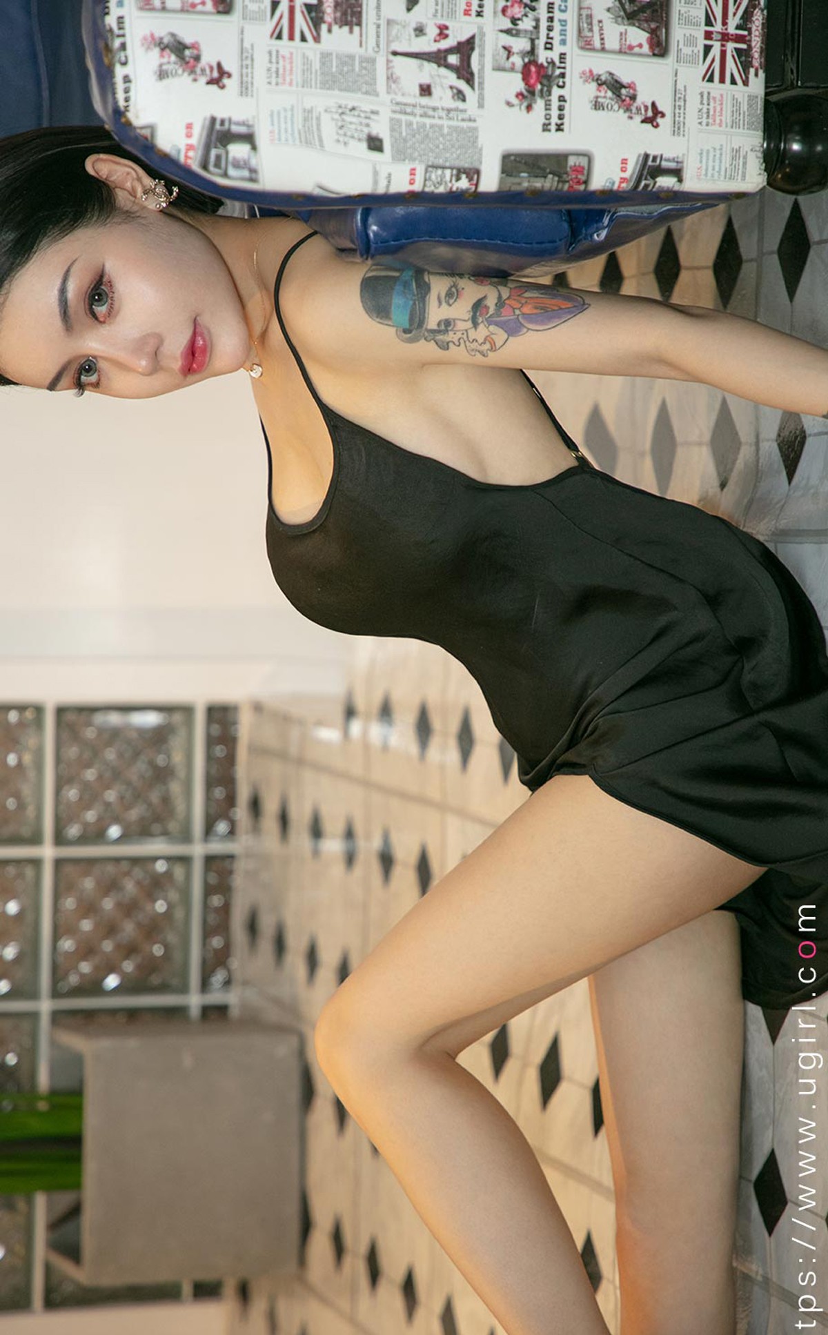 xgyw.top_[Ugirls爱尤物]No.2292_模特陆梓琪想你时主题私房性感内衣系列秀完美身材诱惑写真35P