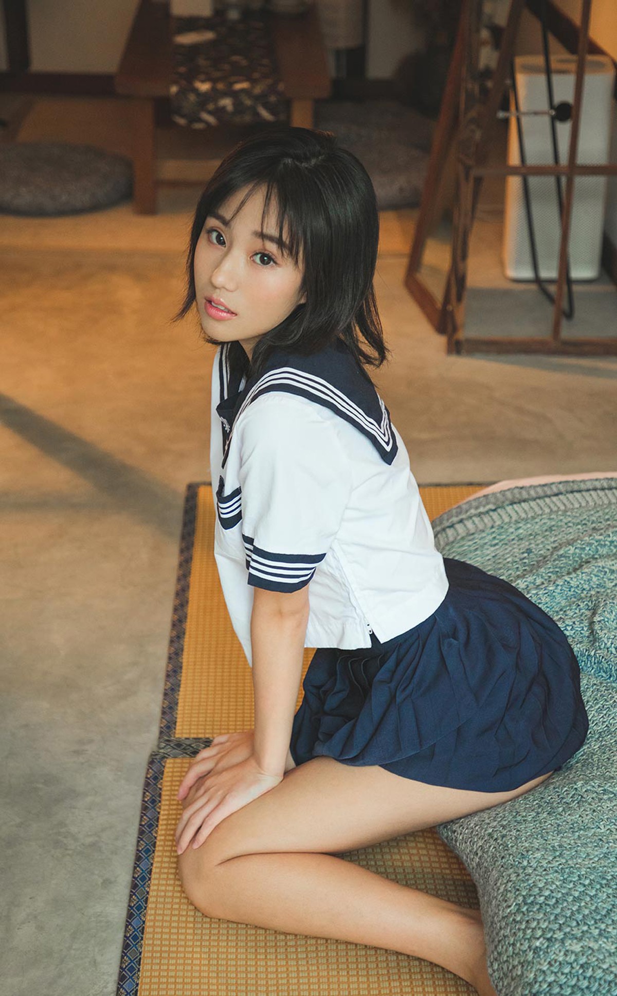 xgyw.top_[Ugirls爱尤物]No.2295_模特Baileys香儿私房性感蕾丝内衣系列秀完美身材诱惑写真35P