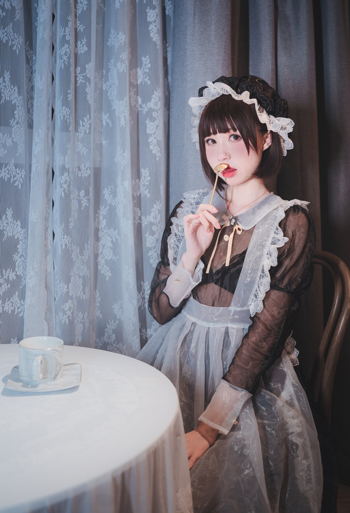 xgyw.top_网络美女西园寺南歌透明女仆主题私房性感薄透女仆装配蕾丝吊袜撩人诱惑写真50P