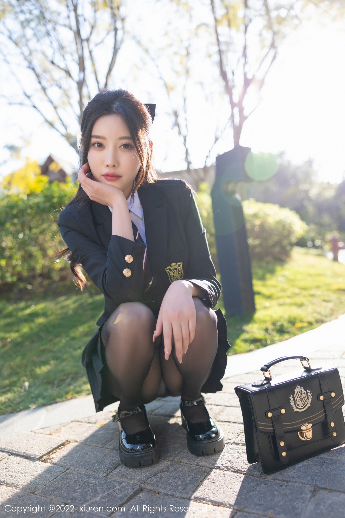xgyw.top_XiuRen第4721期_女神杨晨晨Yome脱学妹制服露性感内衣黑丝裤袜完美诱惑写真77P