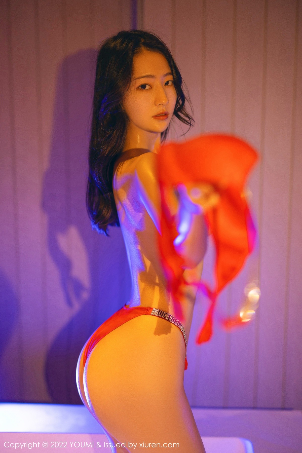 xgyw.top_[YouMi尤蜜荟]Vol.765_模特熊小诺三亚旅拍半脱花纹上衣露性感红色内衣完美诱惑写真64P