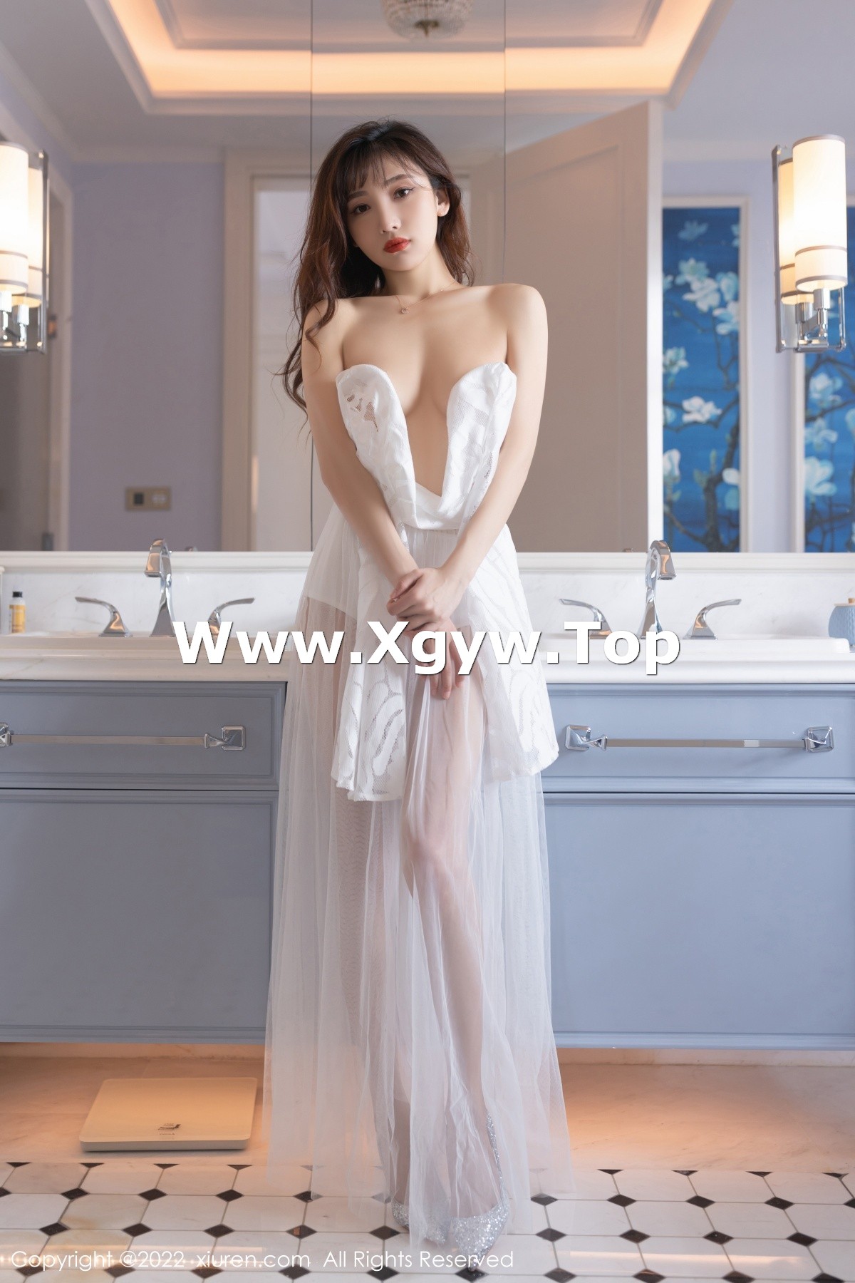xgyw.top_XiuRen第4735期_模特陆萱萱珠三角旅拍沙滩加酒店性感服饰秀完美身材诱惑写真60P