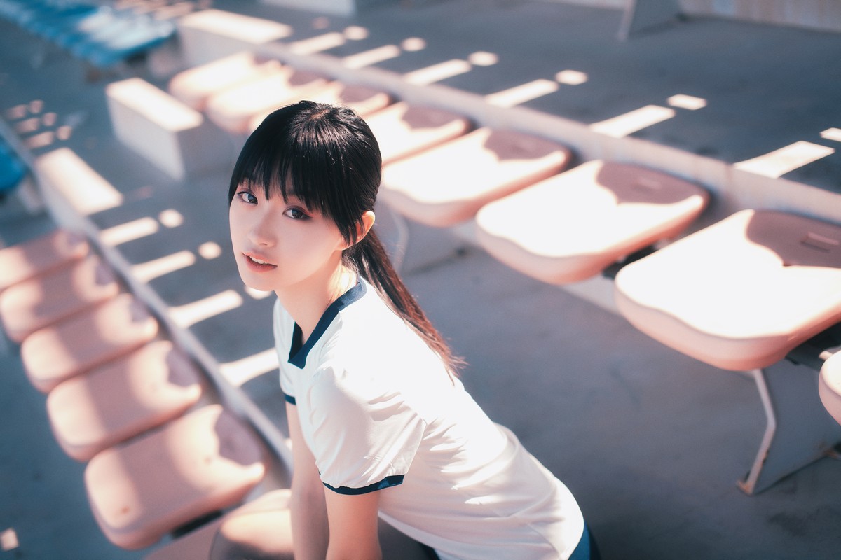 xgyw.top_网红Cosplay沧霁桔梗黑丝体操服主题学校体育场紧身体操服秀完美身材性感写真53P