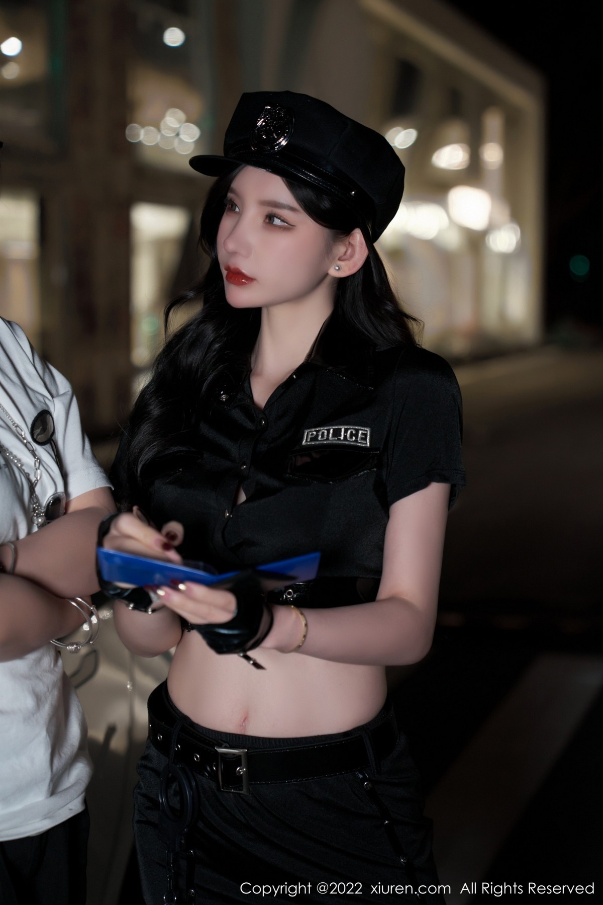 xgyw.top_[XiuRen秀人网]No.4741_女神周于希Sally女警官主题黑色短裙露蕾丝内裤秀翘臀诱惑写真72P