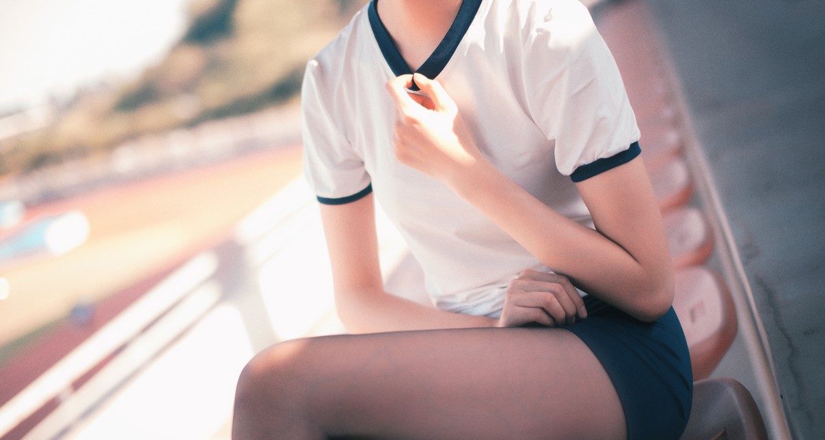 xgyw.top_网红Cosplay沧霁桔梗黑丝体操服主题学校体育场紧身体操服秀完美身材性感写真53P
