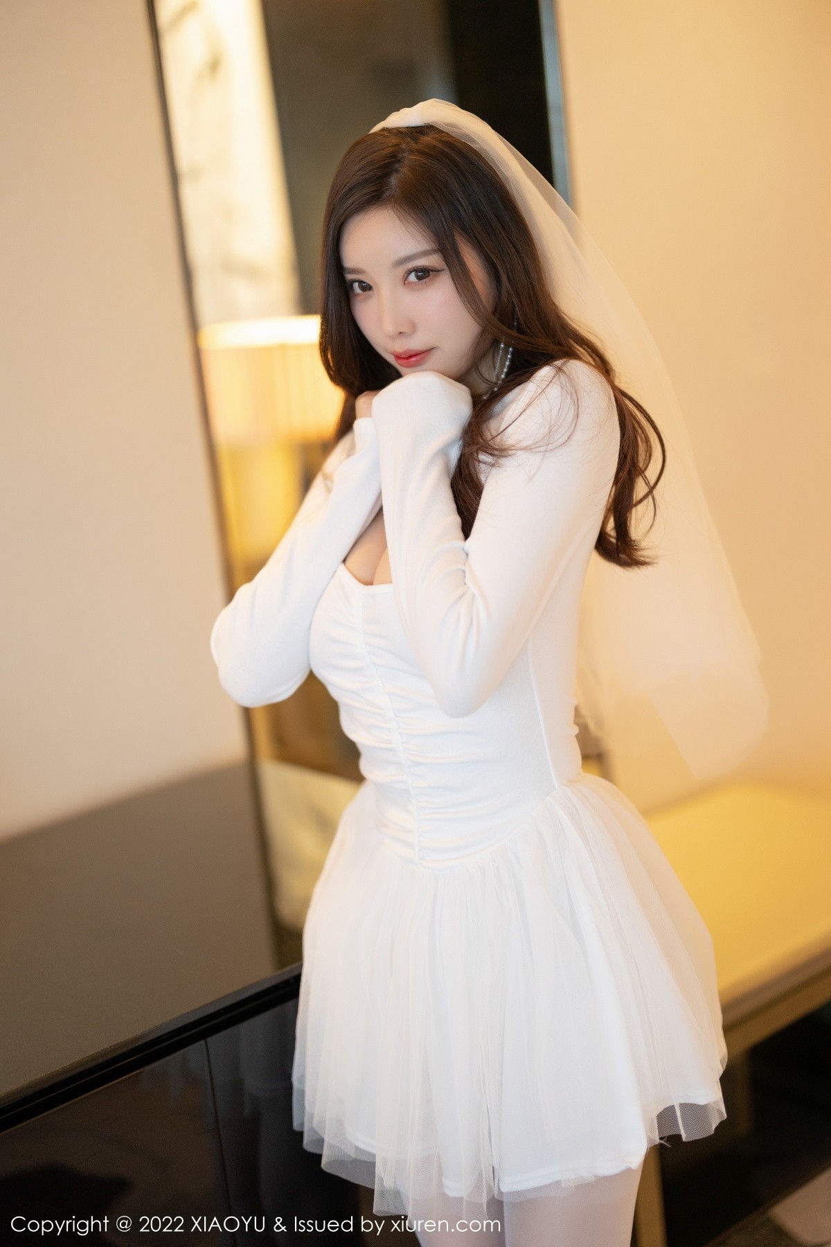 xgyw.top_[XiaoYu画语界]Vol.739_女神杨晨晨Yome性感白色婚纱配白丝袜秀完美身材惹火诱惑写真72P