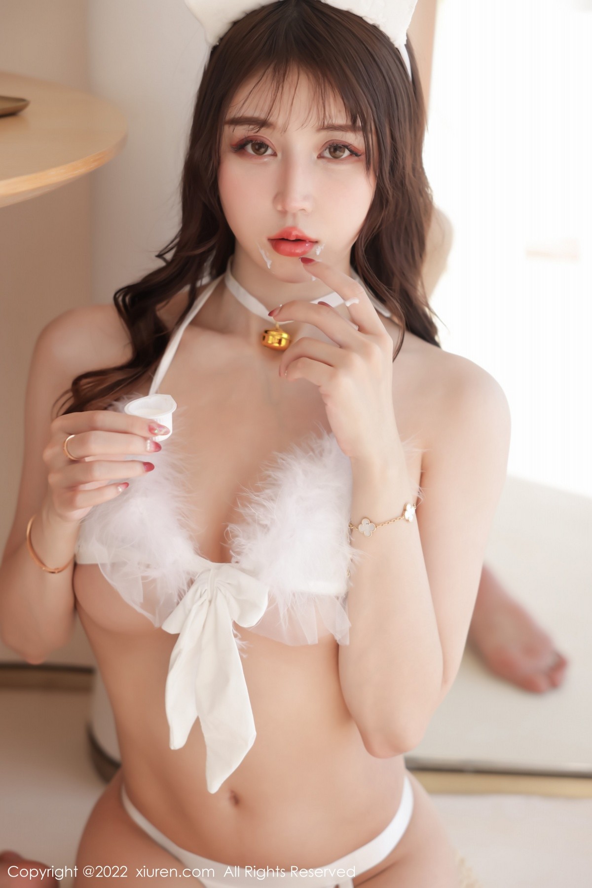 xgyw.top_[XiuRen秀人网]No.4738_模特tina_甜仔私房性感白色绒毛内衣秀完美身材撩人诱惑写真46P