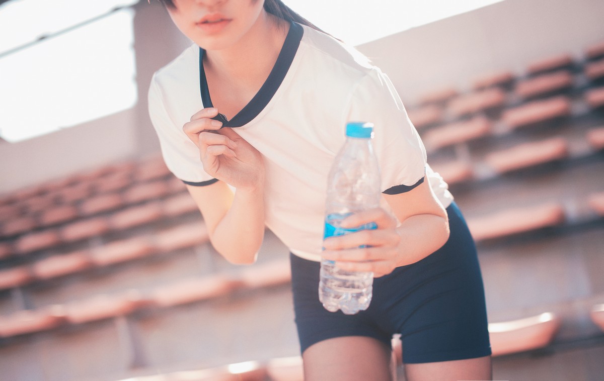 xgyw.top_网红Cosplay沧霁桔梗黑丝体操服主题学校体育场紧身体操服秀完美身材性感写真53P