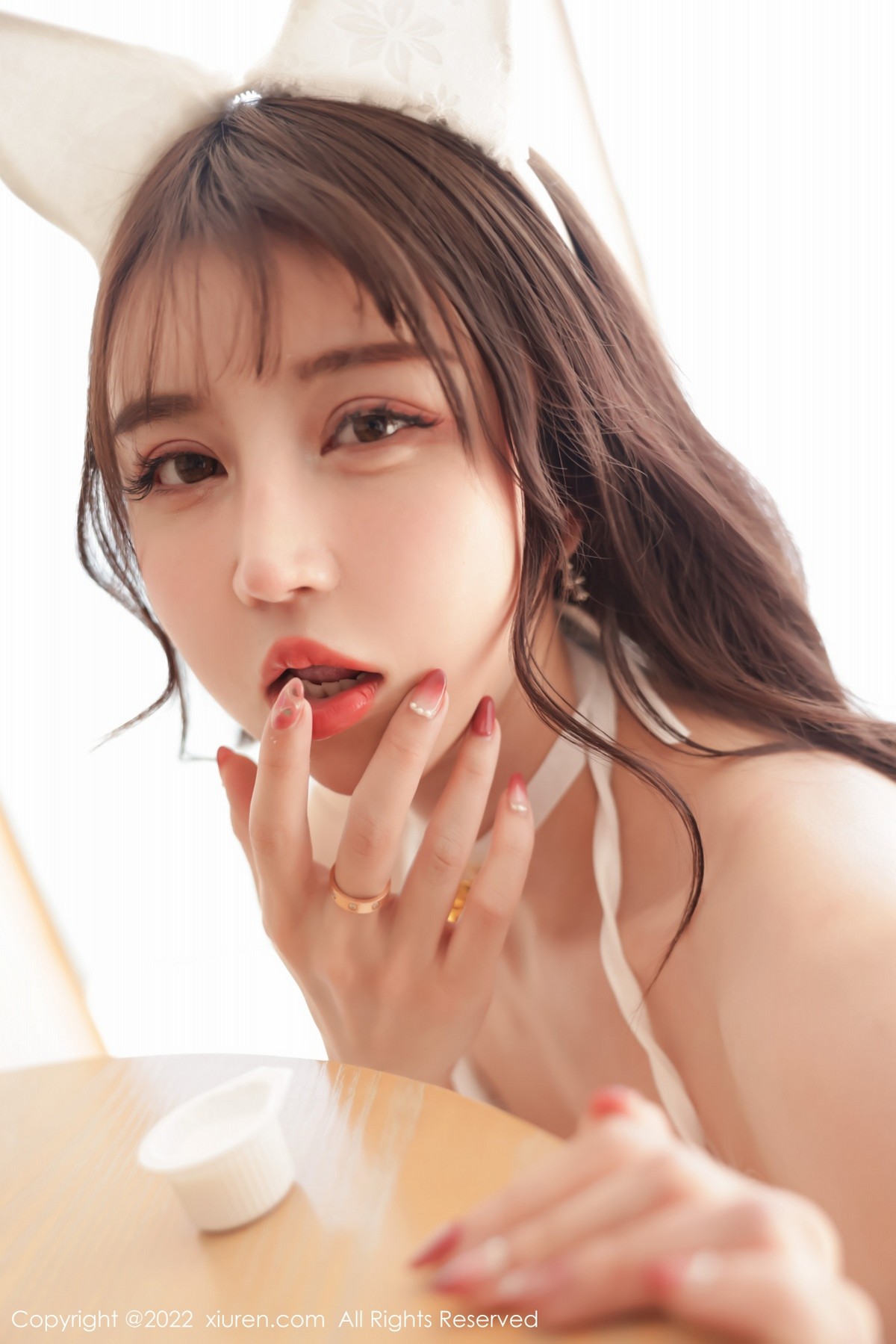 xgyw.top_[XiuRen秀人网]No.4738_模特tina_甜仔私房性感白色绒毛内衣秀完美身材撩人诱惑写真46P