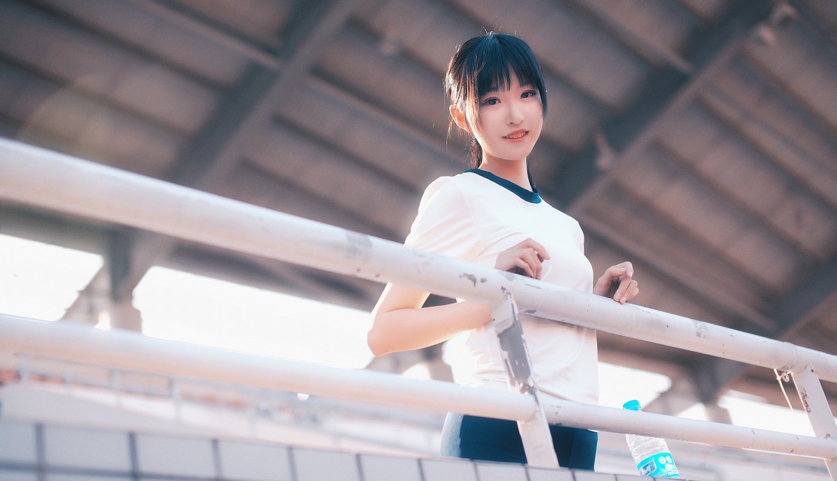 xgyw.top_网红Cosplay沧霁桔梗黑丝体操服主题学校体育场紧身体操服秀完美身材性感写真53P