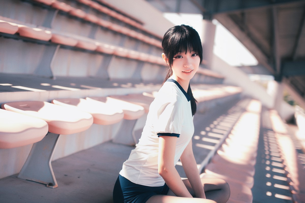 xgyw.top_网红Cosplay沧霁桔梗黑丝体操服主题学校体育场紧身体操服秀完美身材性感写真53P