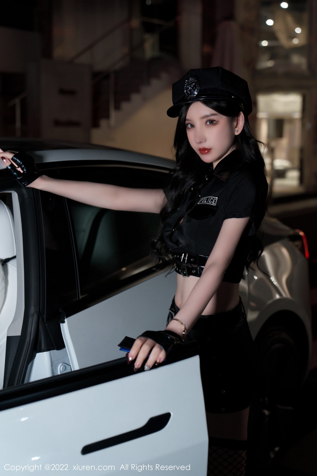 xgyw.top_[XiuRen秀人网]No.4741_女神周于希Sally女警官主题黑色短裙露蕾丝内裤秀翘臀诱惑写真72P