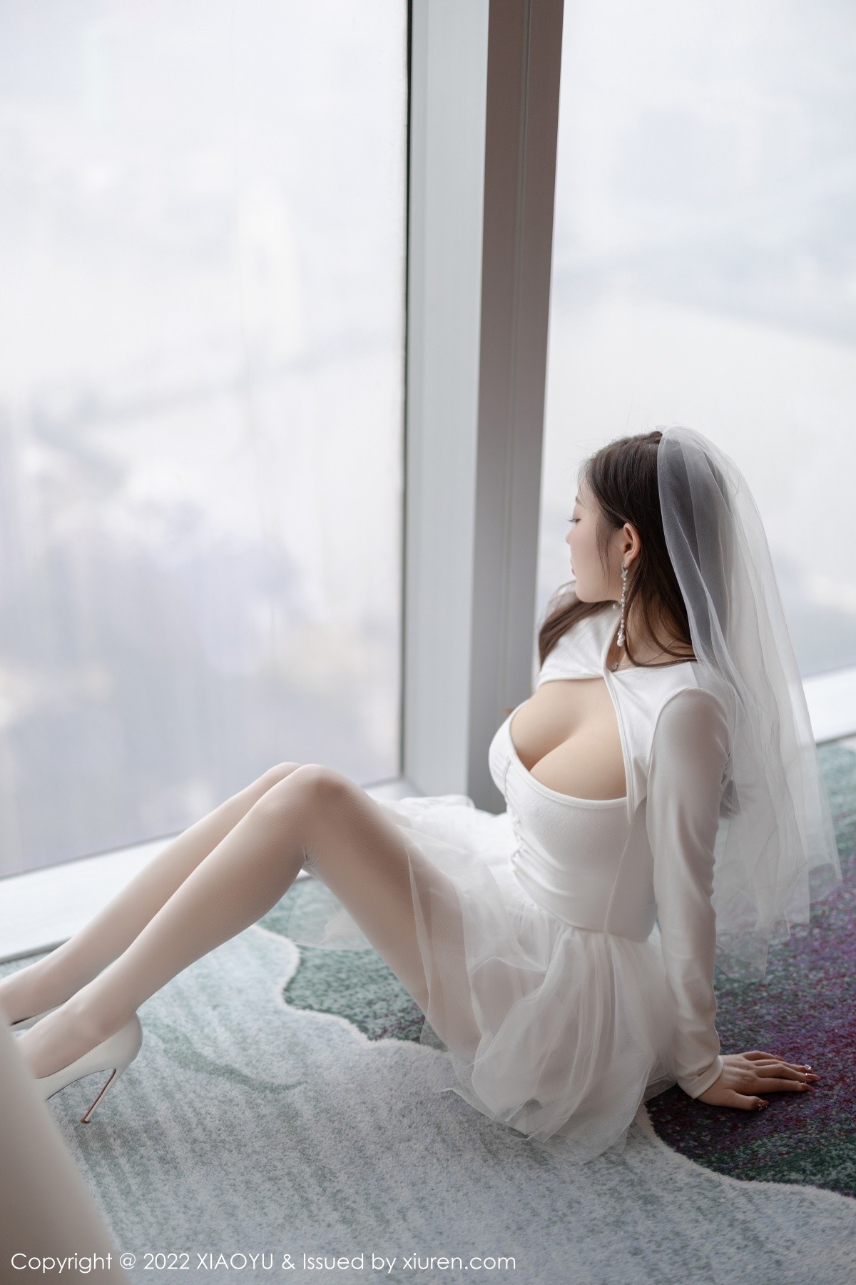xgyw.top_[XiaoYu画语界]Vol.739_女神杨晨晨Yome性感白色婚纱配白丝袜秀完美身材惹火诱惑写真72P