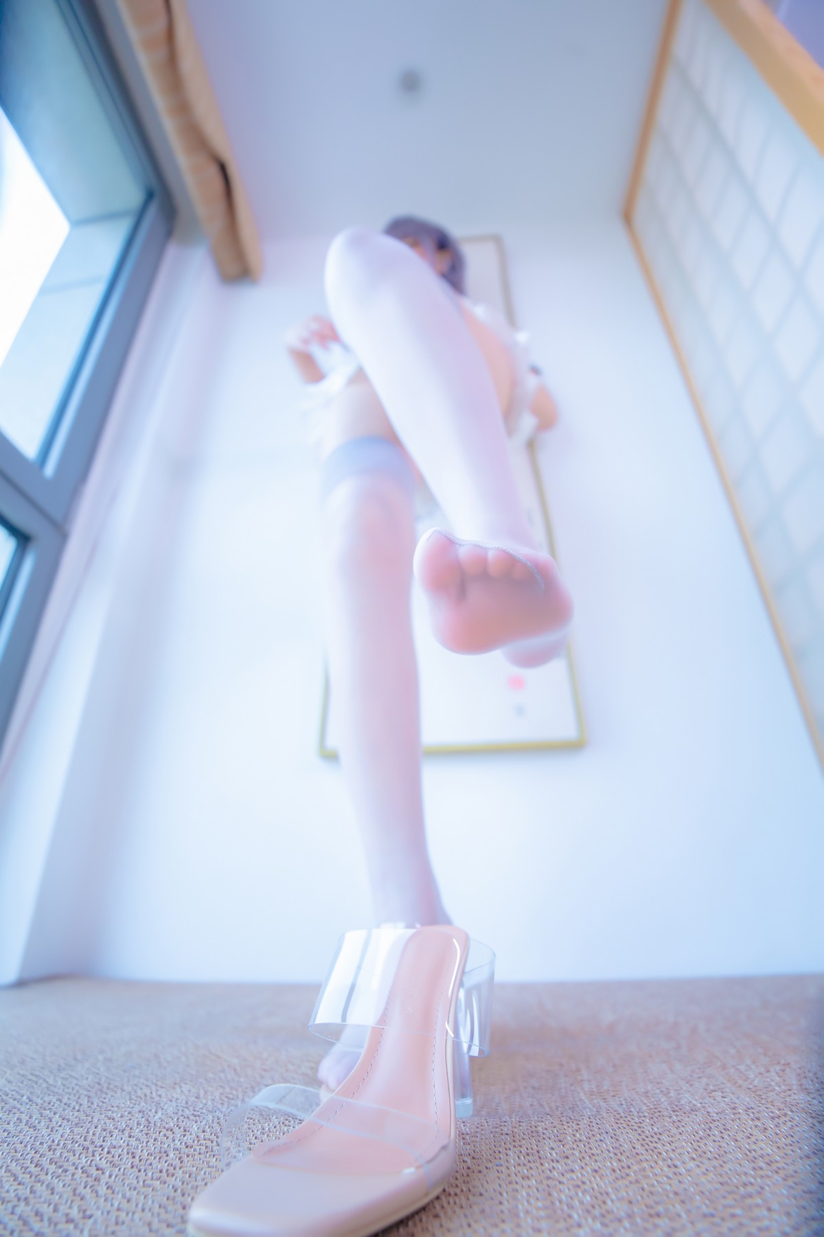 xgyw.top_萝莉美女神楽坂真冬灰丝吊带JK主题私房性感超短裙配灰丝袜秀翘臀美腿诱惑写真75P