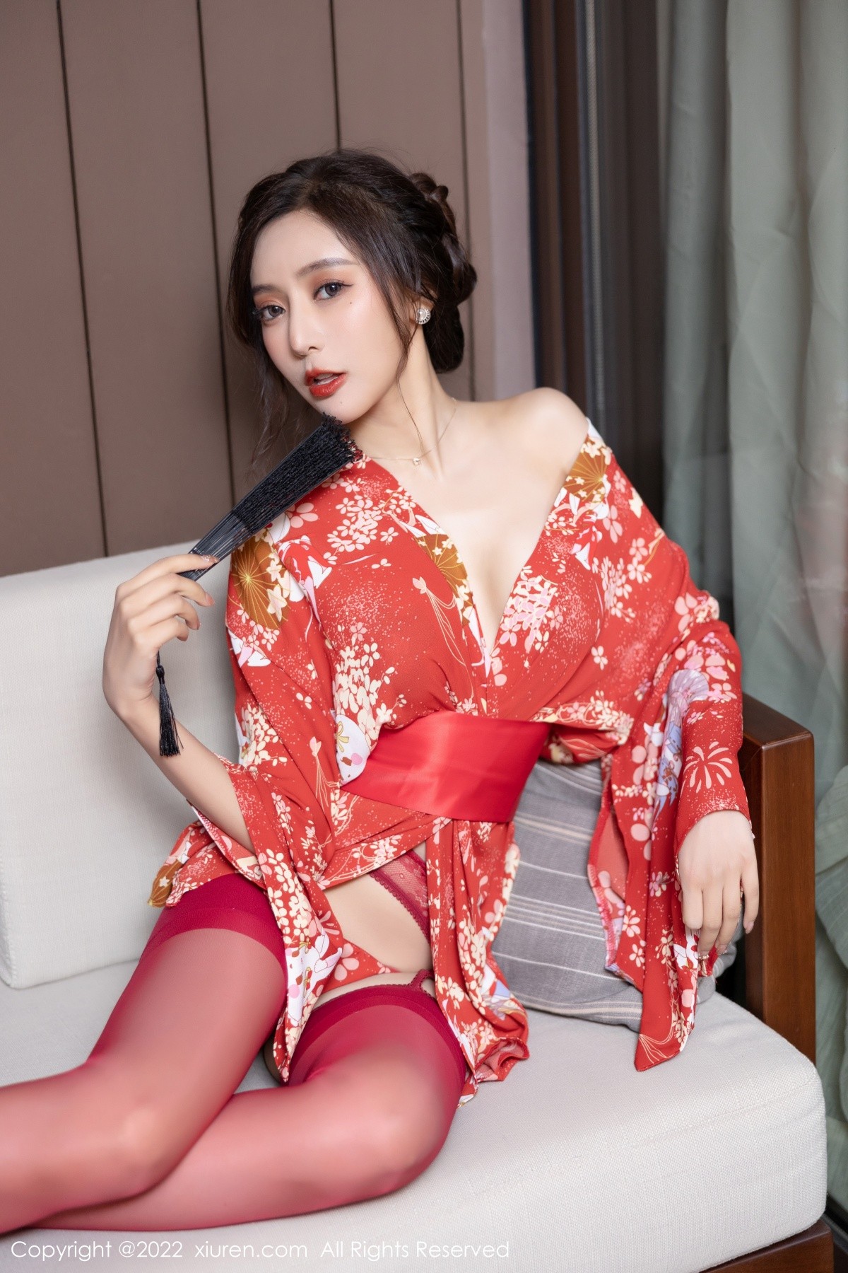 xgyw.top_XiuRen第4748期_女神王馨瑶yanni性感红色日式和服配诱人红丝吊袜撩人诱惑写真71P