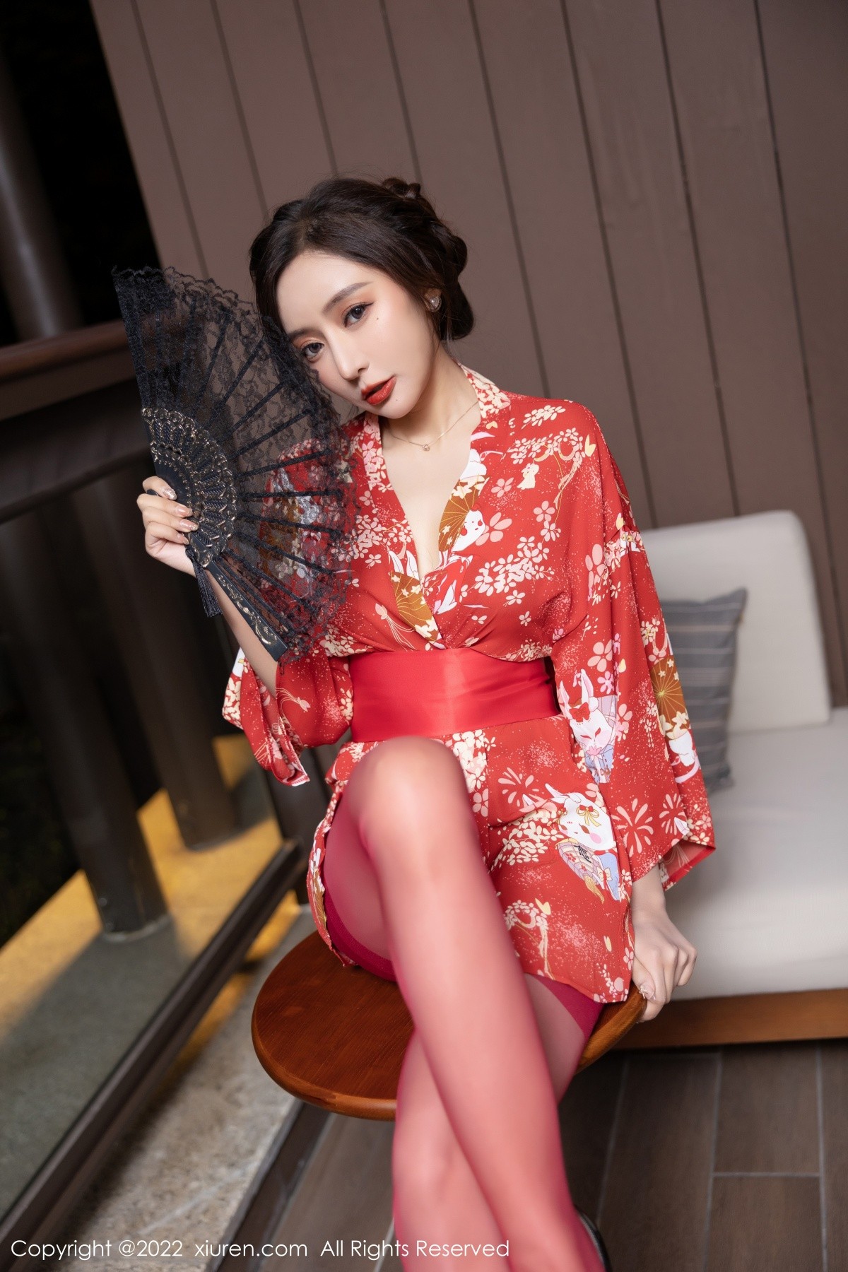 xgyw.top_XiuRen第4748期_女神王馨瑶yanni性感红色日式和服配诱人红丝吊袜撩人诱惑写真71P