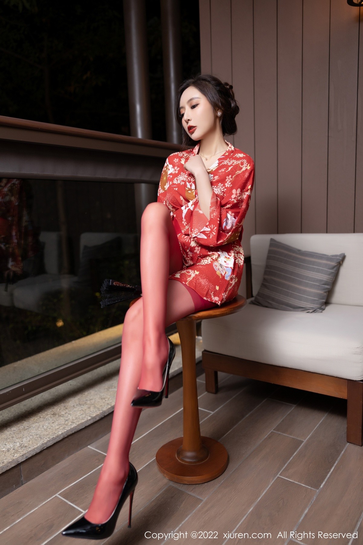xgyw.top_XiuRen第4748期_女神王馨瑶yanni性感红色日式和服配诱人红丝吊袜撩人诱惑写真71P