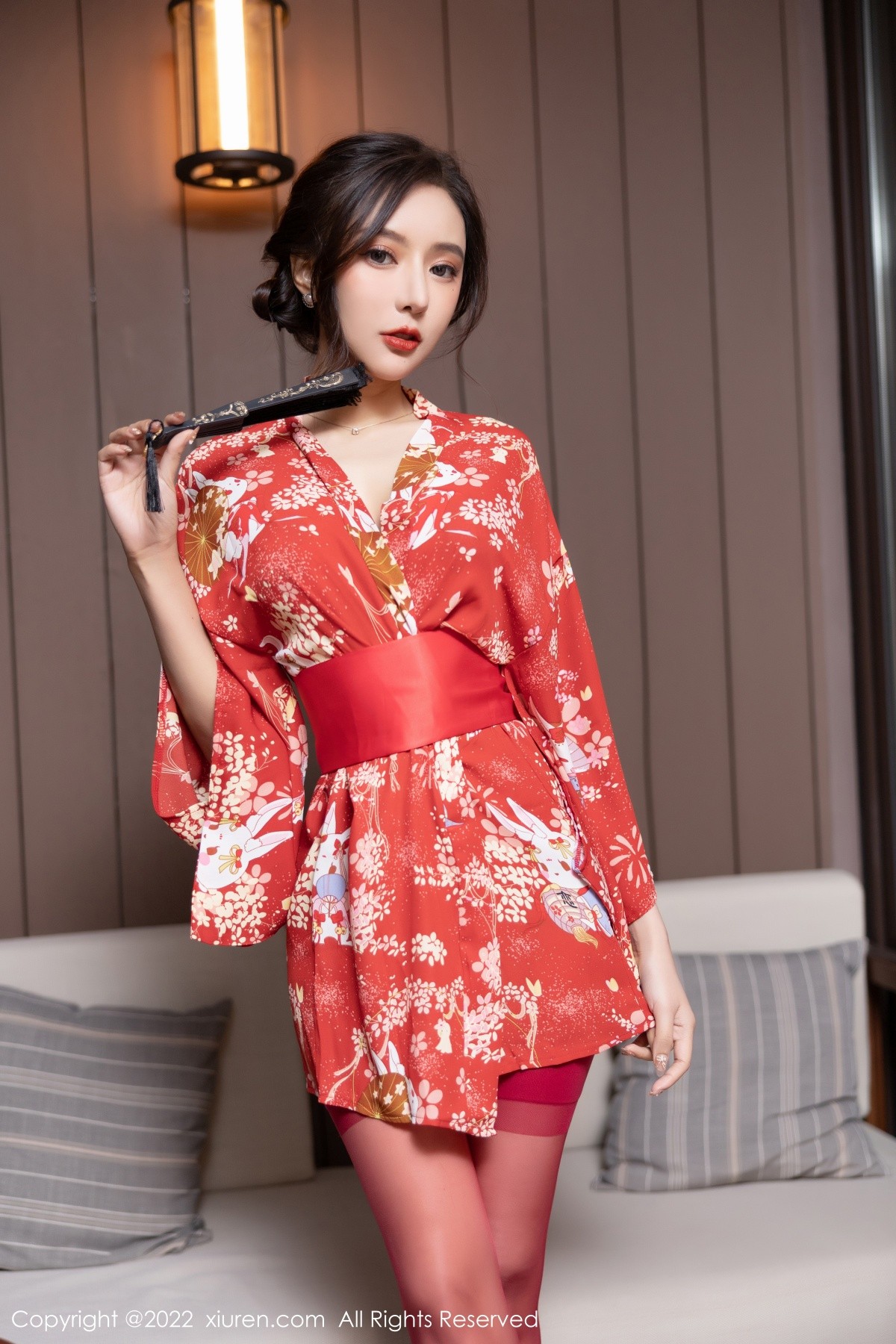 xgyw.top_XiuRen第4748期_女神王馨瑶yanni性感红色日式和服配诱人红丝吊袜撩人诱惑写真71P