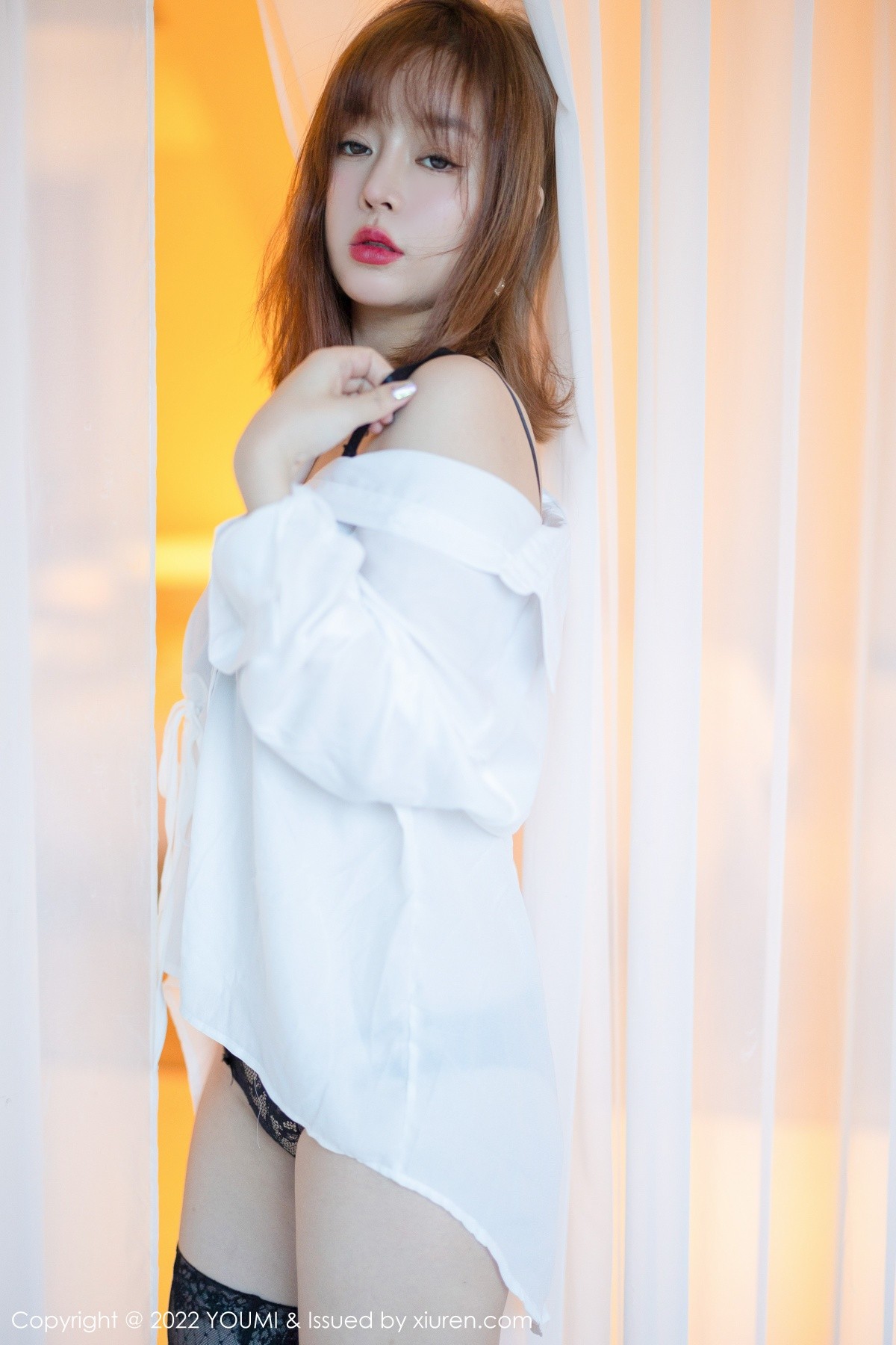 xgyw.top_[YouMi尤蜜荟]Vol.767_女神王雨纯三亚旅拍私房白色轻透上衣配蕾丝内衣完美诱惑写真73P