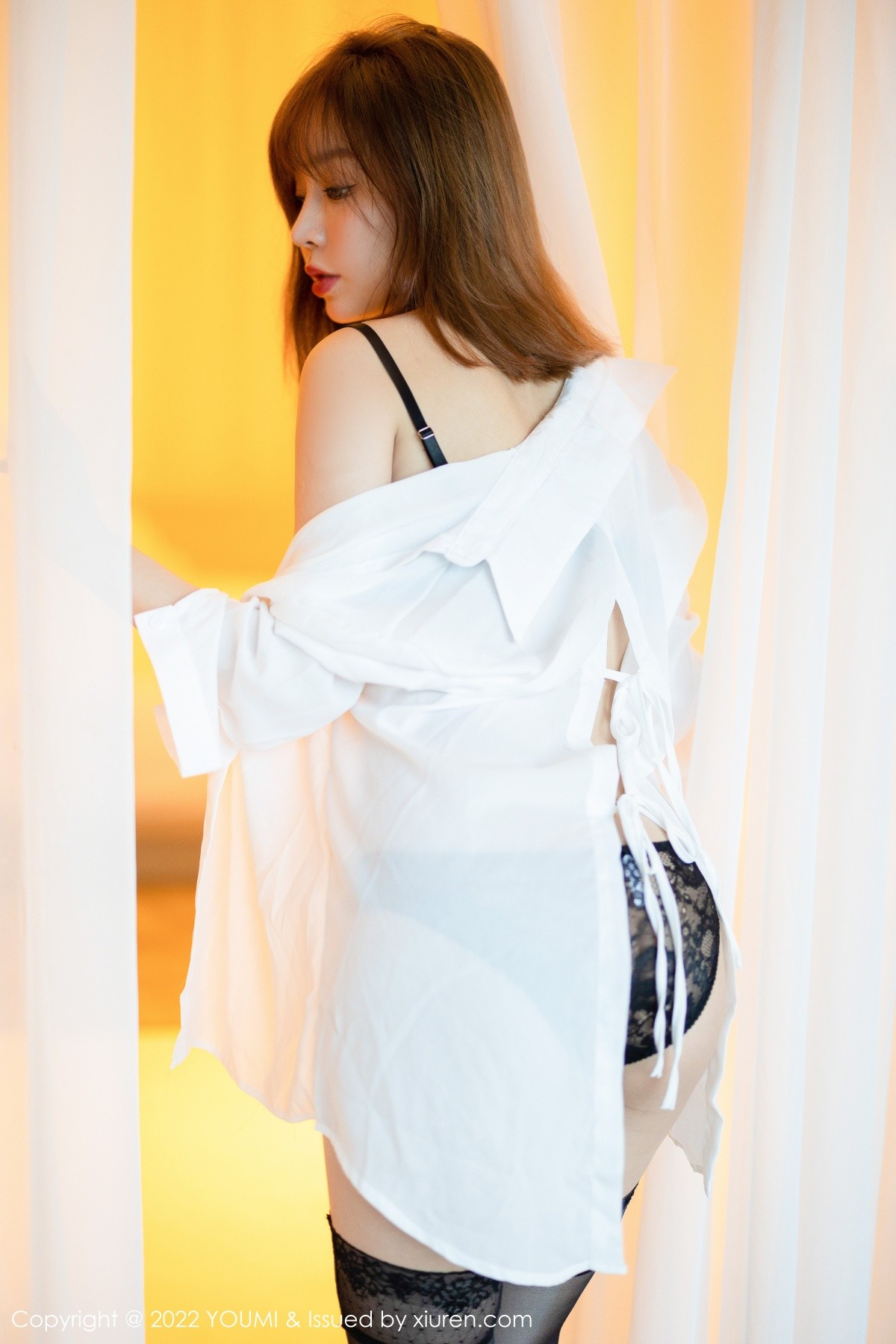 xgyw.top_[YouMi尤蜜荟]Vol.767_女神王雨纯三亚旅拍私房白色轻透上衣配蕾丝内衣完美诱惑写真73P