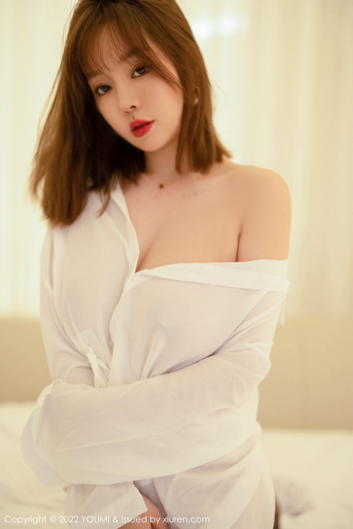 xgyw.top_[YouMi尤蜜荟]Vol.767_女神王雨纯三亚旅拍私房白色轻透上衣配蕾丝内衣完美诱惑写真73P