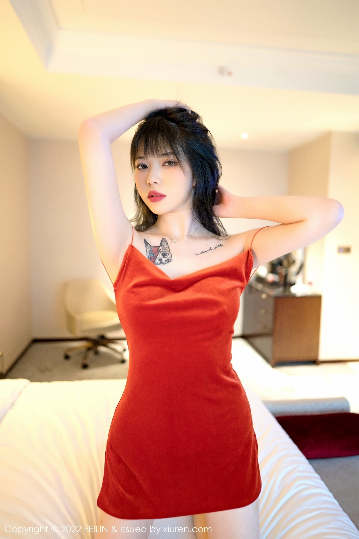 xgyw.top_[FeiLin嗲囡囡]VOL.341_模特Arude薇薇红色露肩连衣裙 白色低胸连体衣秀曼妙身材写真44P