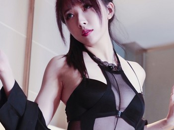 斗鱼主播小女巫露娜连身袜主题私人性感黑色内衣配贴身袜秀完美身材骚扰写真23P