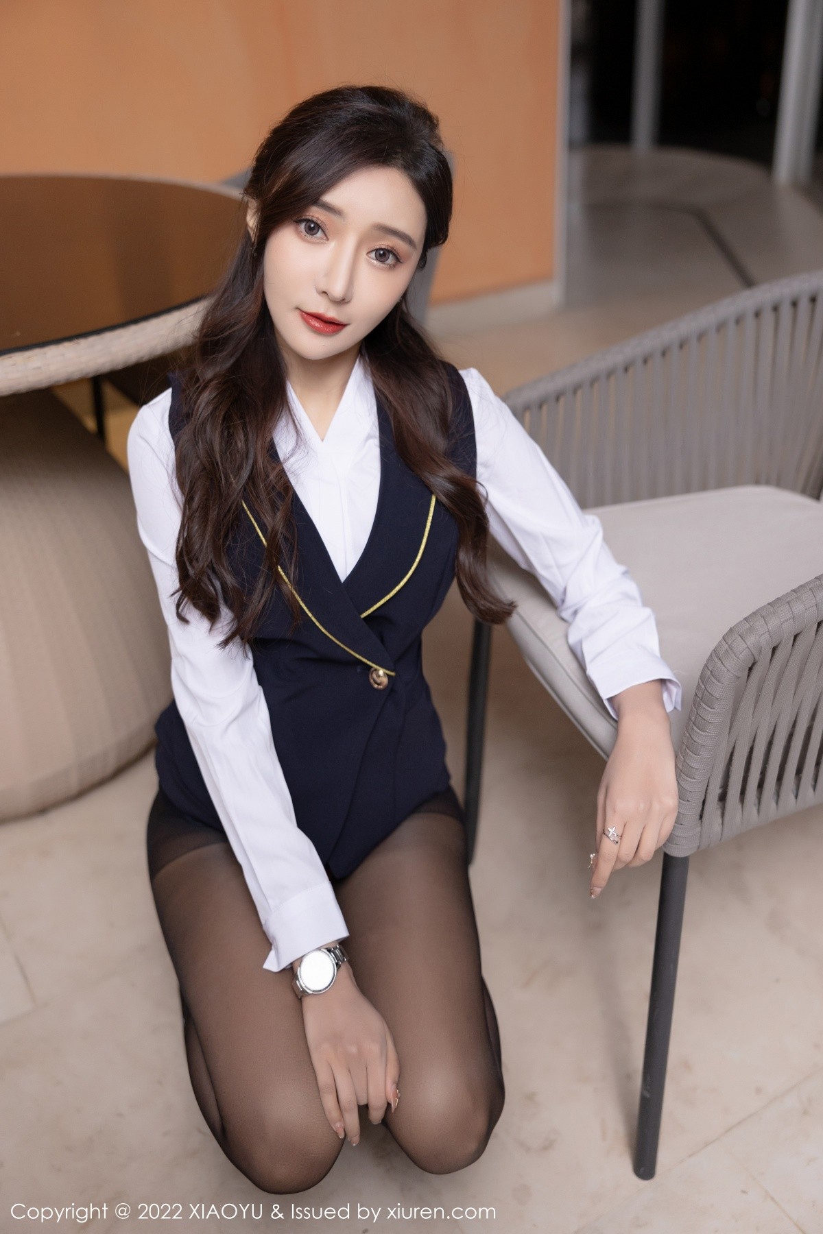 xgyw.top_[XiaoYu画语界]Vol.743_女神王馨瑶yanni惠州旅拍脱职业套装露红色蕾丝内衣诱惑写真75P
