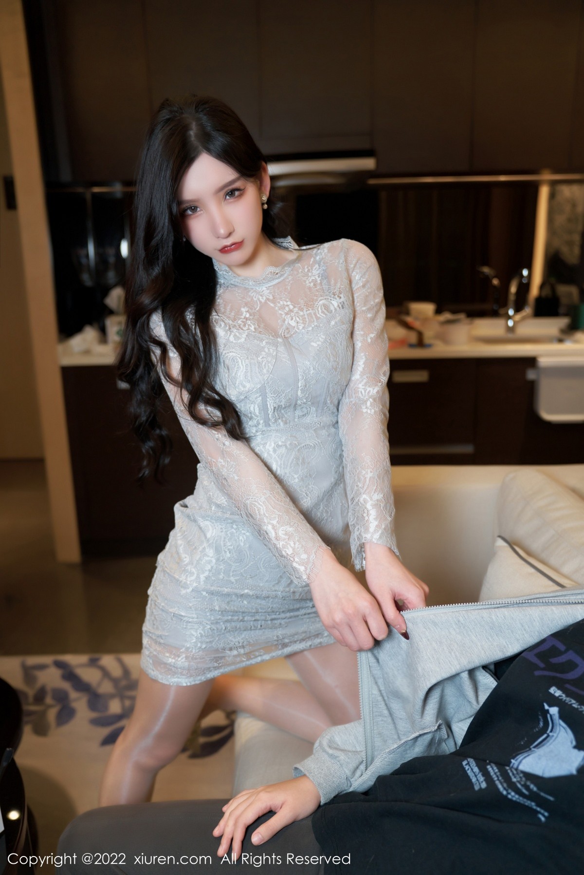 xgyw.top_XiuRen第4774期_女神周于希Sally温柔贤妻主题半脱露蕾丝内衣秀完美身材诱惑写真75P