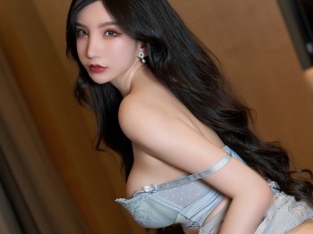 XiuRen第4774期_校花周于希Sally温柔贤妻主题半脱露蕾丝内衣秀完美身材骚扰写真75P