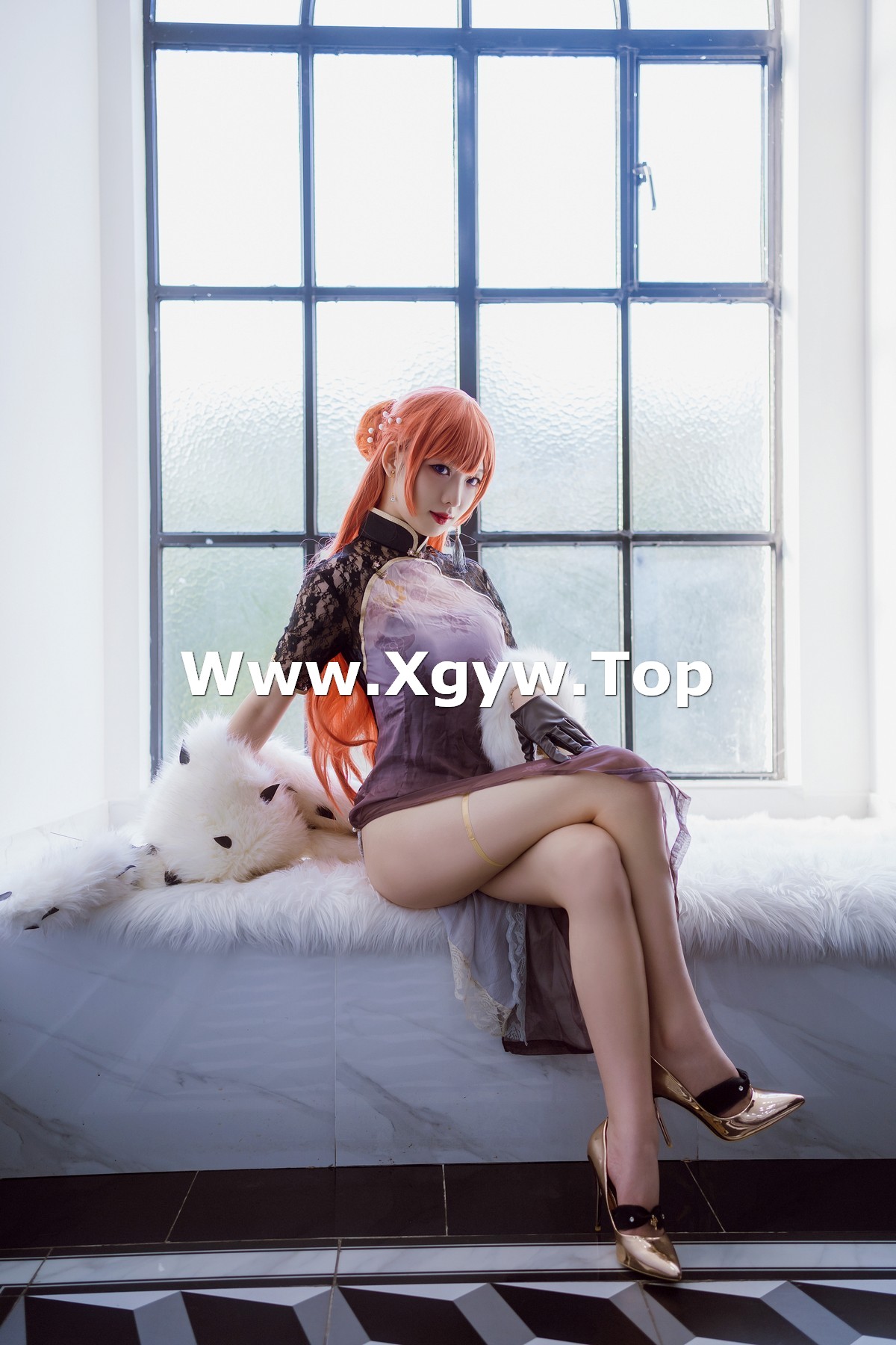 xgyw.top_动漫博主封疆疆v君主主题私房性感紫色薄纱连衣裙半撩秀白嫩美腿迷人诱惑写真34P