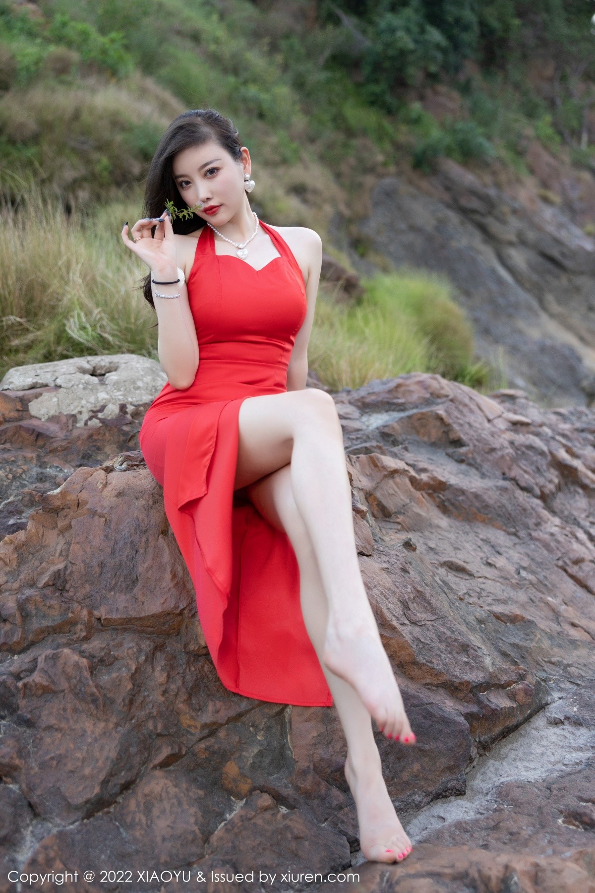 xgyw.top_[XiaoYu画语界]Vol.745_女神杨晨晨Yome丽江心愿旅拍私房性感红色蕾丝内衣诱惑写真73P