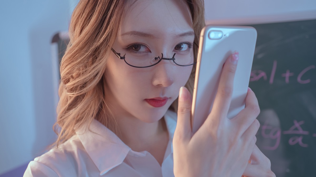 xgyw.top_Coser美女云溪溪双人教室主题教室里性感姐妹花情趣捆绑秀火辣身材诱惑写真60P