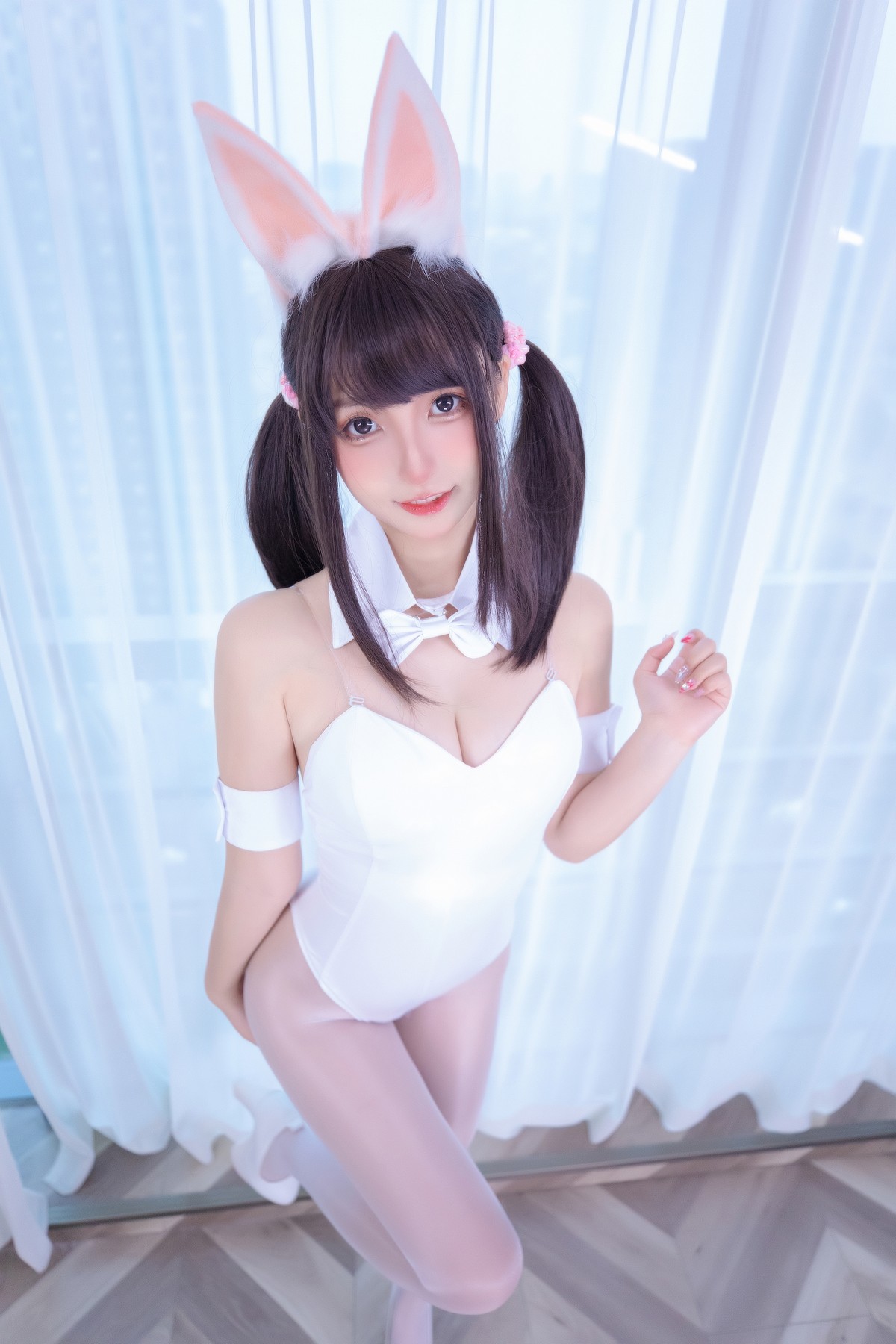 xgyw.top_萝莉美女神楽坂真冬兔女郎与钢管主题低胸连体衣配黑丝裤袜秀完美身材诱惑写真150P