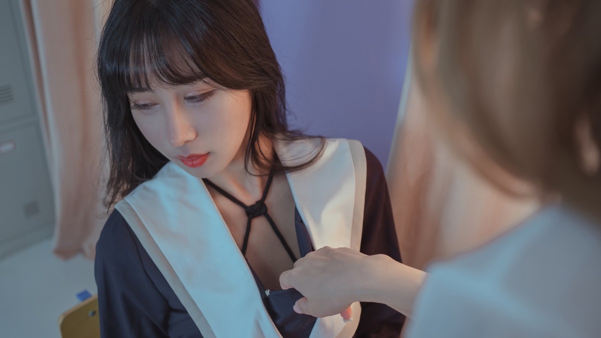 xgyw.top_Coser美女云溪溪双人教室主题教室里性感姐妹花情趣捆绑秀火辣身材诱惑写真60P