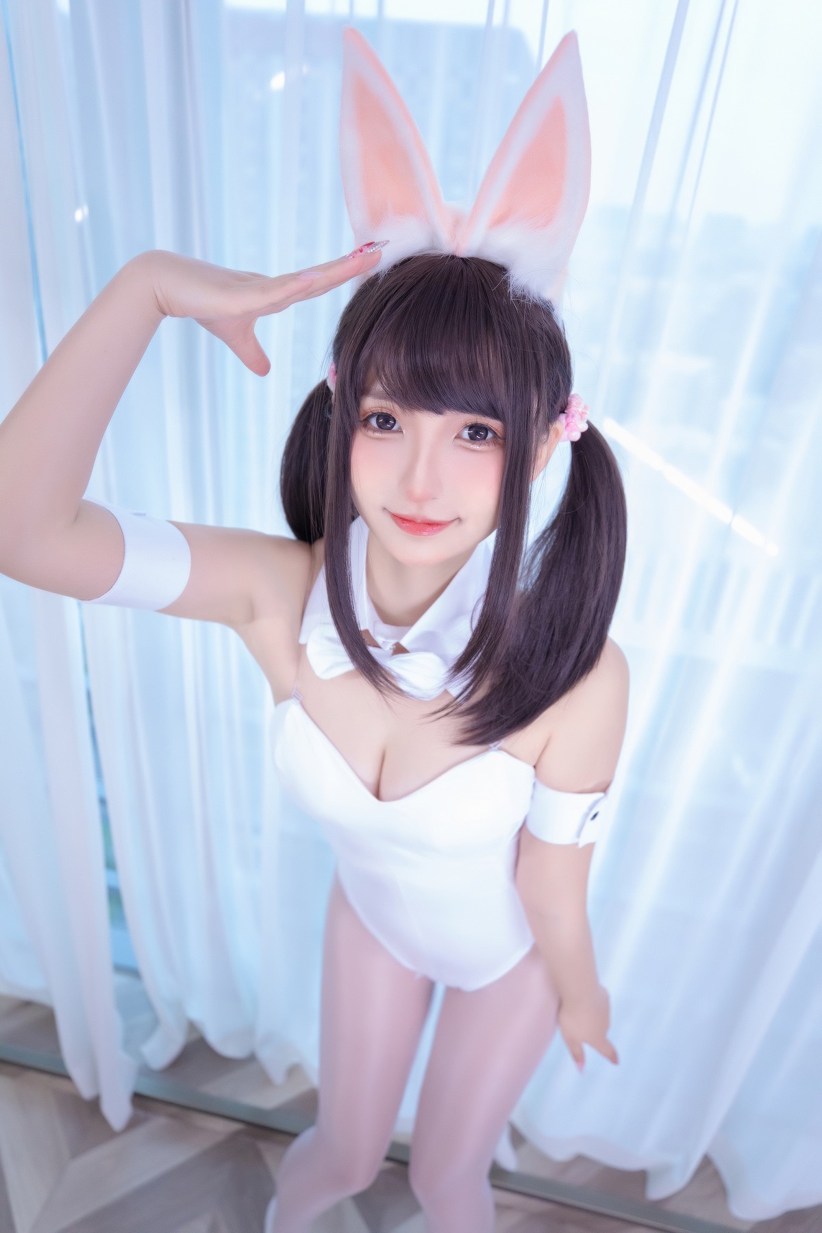 xgyw.top_萝莉美女神楽坂真冬兔女郎与钢管主题低胸连体衣配黑丝裤袜秀完美身材诱惑写真150P