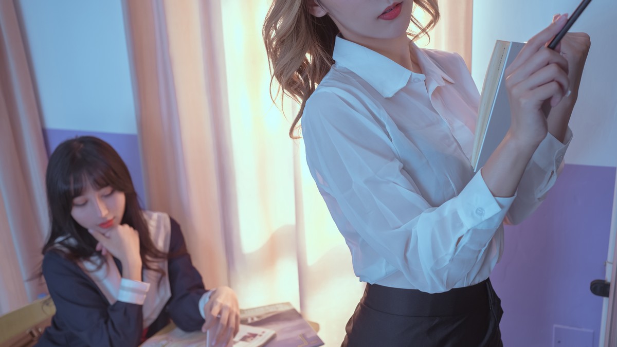 xgyw.top_Coser美女云溪溪双人教室主题教室里性感姐妹花情趣捆绑秀火辣身材诱惑写真60P