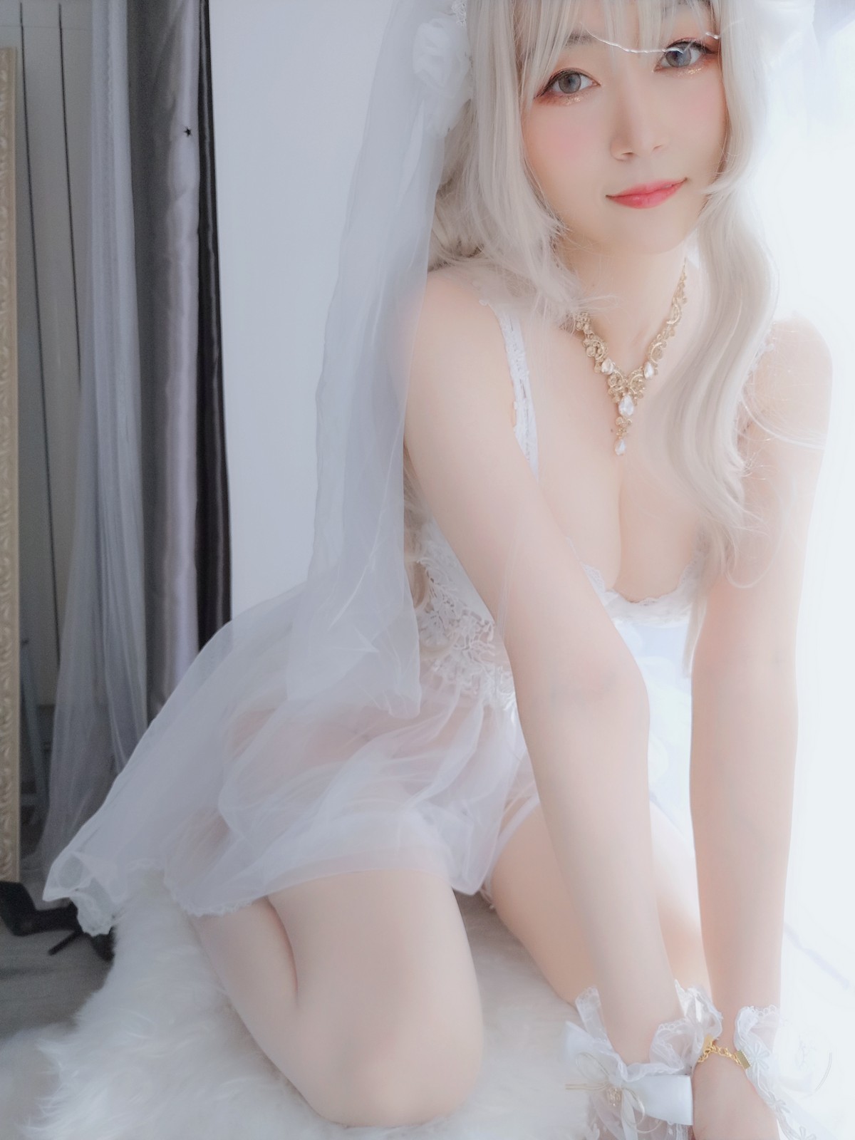 xgyw.top_Coser小姐姐白银81纯白花嫁主题私房性感白色薄纱配白丝袜露性感内衣诱惑写真161P