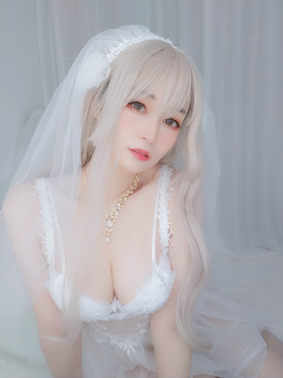 xgyw.top_Coser小姐姐白银81纯白花嫁主题私房性感白色薄纱配白丝袜露性感内衣诱惑写真161P