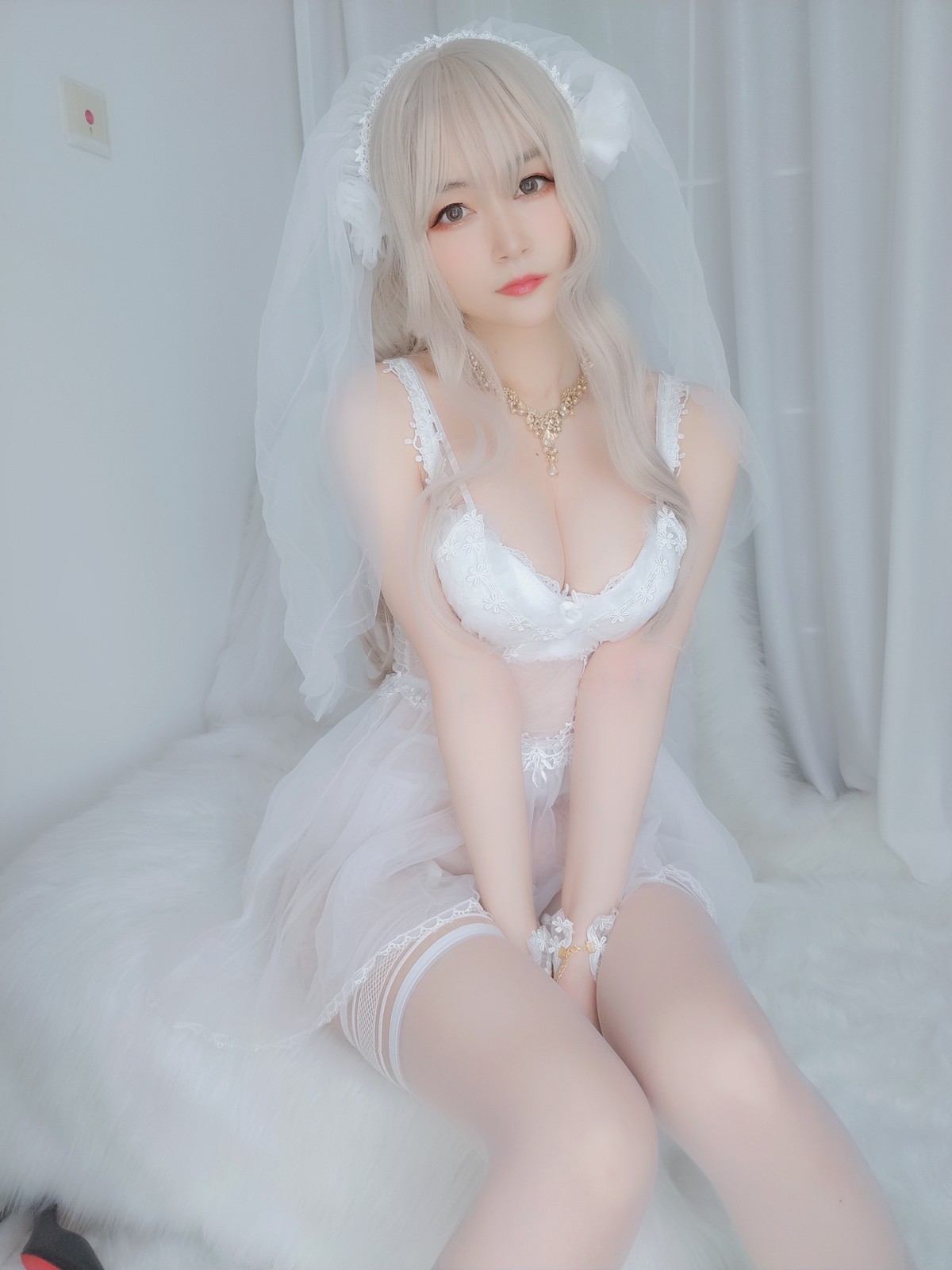 xgyw.top_Coser小姐姐白银81纯白花嫁主题私房性感白色薄纱配白丝袜露性感内衣诱惑写真161P