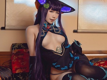 微博小小妹妹麻花麻花酱杨贵妃主题户外性感黑色中式秀丰满身材豪乳蜜桃臀骚扰写真37P