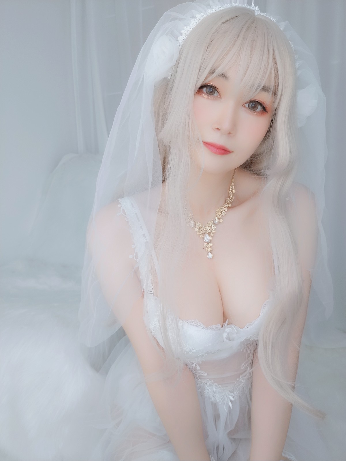 xgyw.top_Coser小姐姐白银81纯白花嫁主题私房性感白色薄纱配白丝袜露性感内衣诱惑写真161P