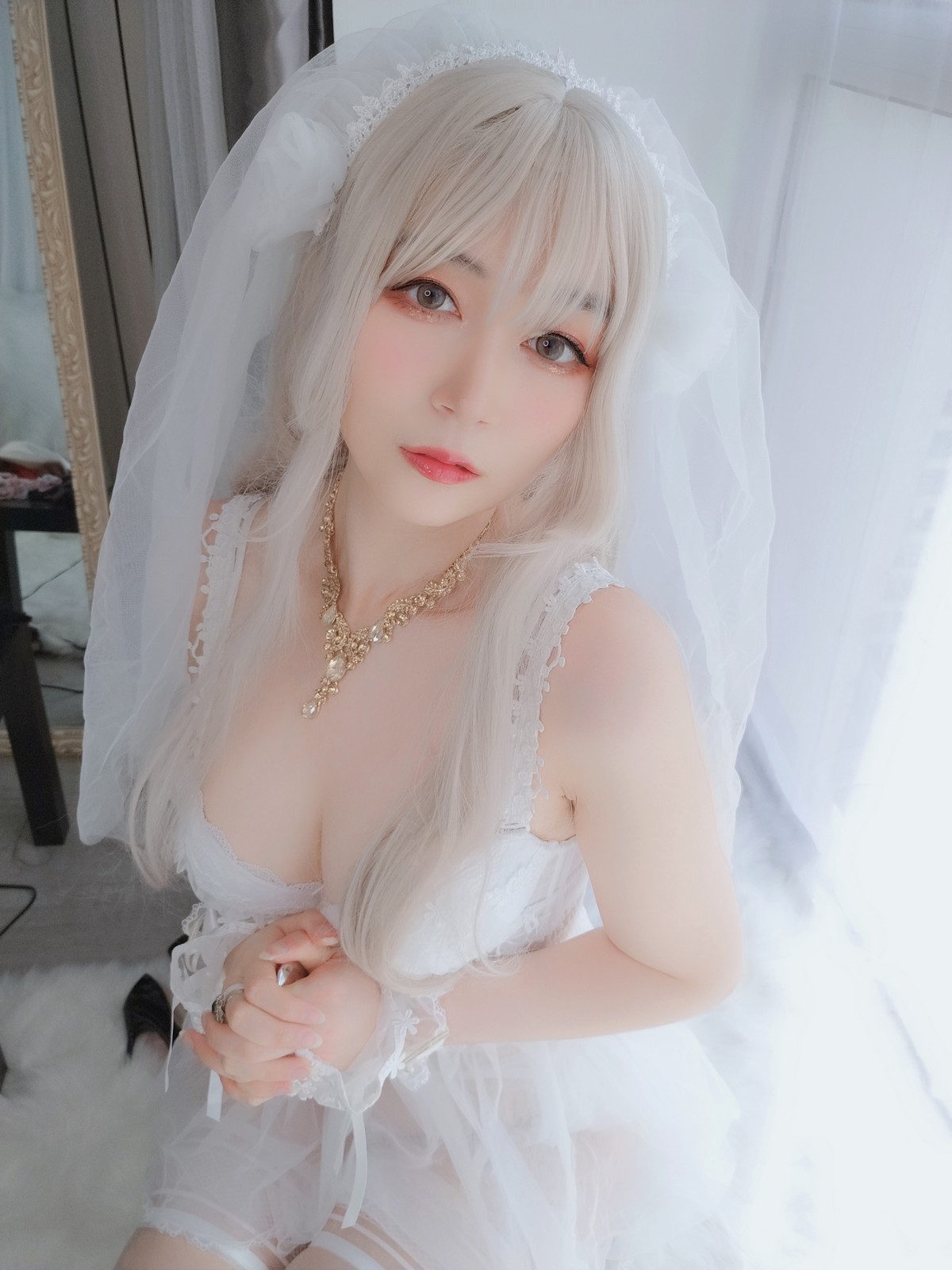 xgyw.top_Coser小姐姐白银81纯白花嫁主题私房性感白色薄纱配白丝袜露性感内衣诱惑写真161P