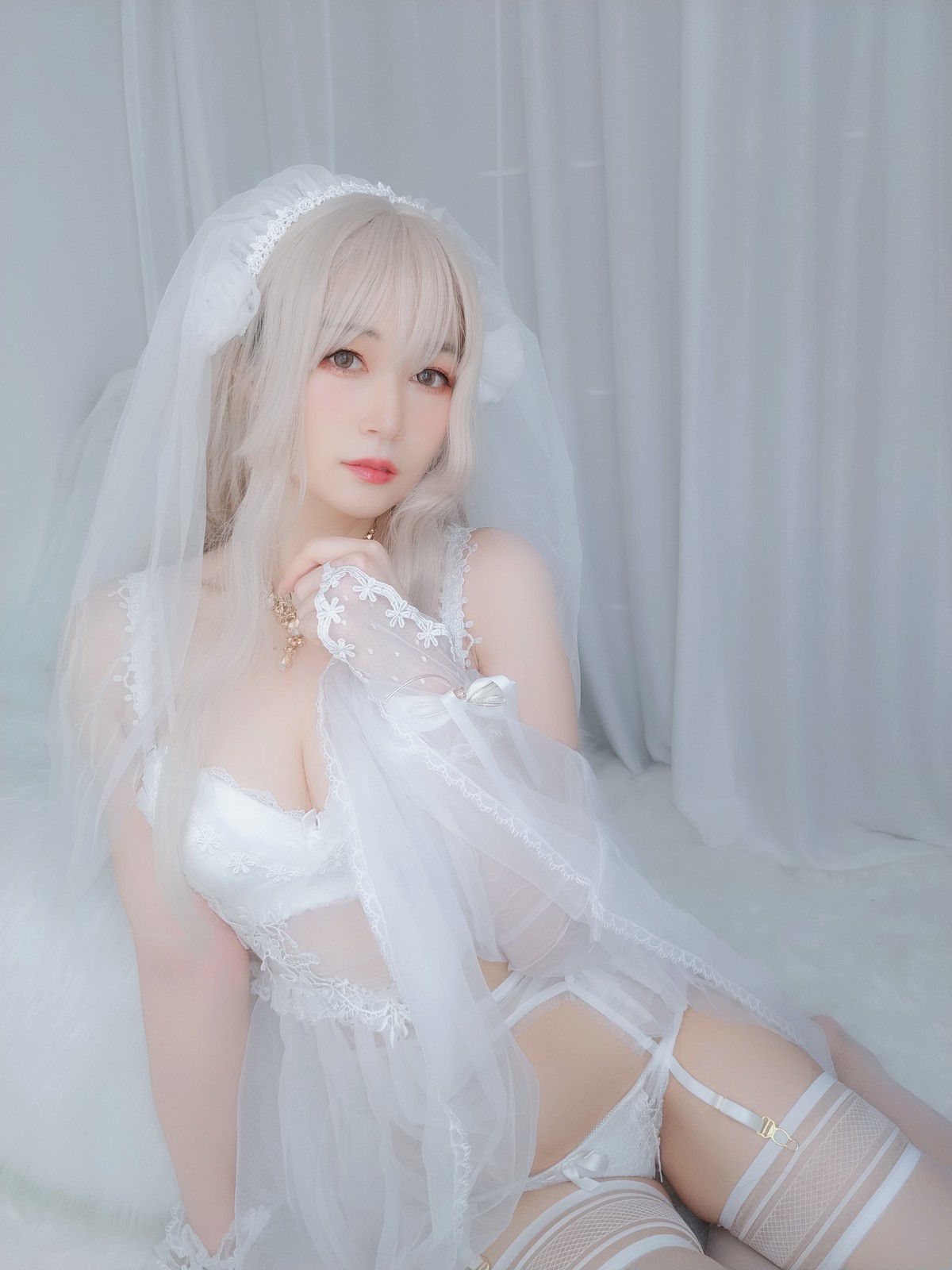 xgyw.top_Coser小姐姐白银81纯白花嫁主题私房性感白色薄纱配白丝袜露性感内衣诱惑写真161P