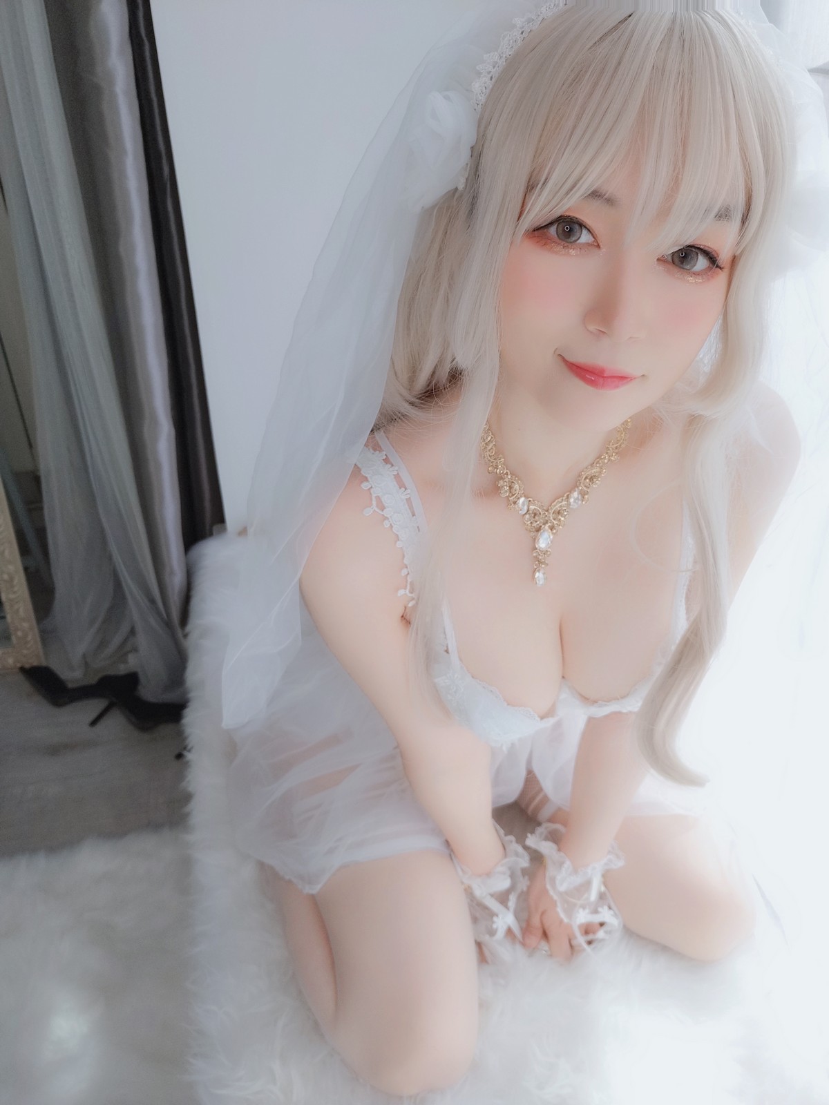 xgyw.top_Coser小姐姐白银81纯白花嫁主题私房性感白色薄纱配白丝袜露性感内衣诱惑写真161P