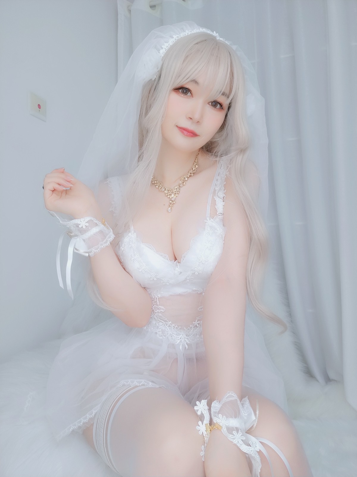xgyw.top_Coser小姐姐白银81纯白花嫁主题私房性感白色薄纱配白丝袜露性感内衣诱惑写真161P