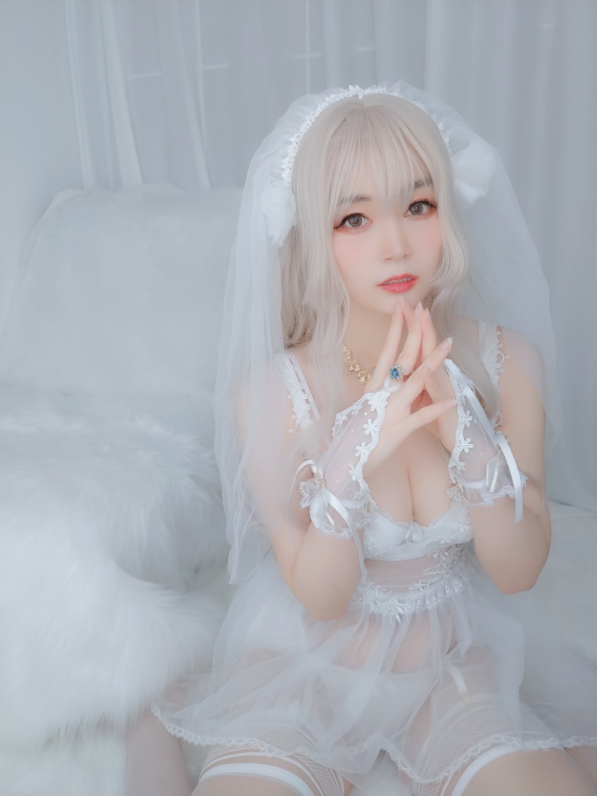 xgyw.top_Coser小姐姐白银81纯白花嫁主题私房性感白色薄纱配白丝袜露性感内衣诱惑写真161P