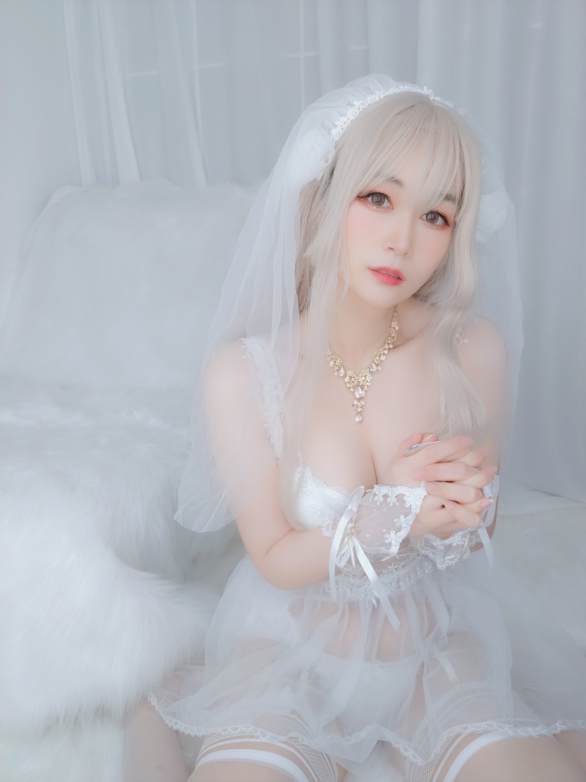 xgyw.top_Coser小姐姐白银81纯白花嫁主题私房性感白色薄纱配白丝袜露性感内衣诱惑写真161P