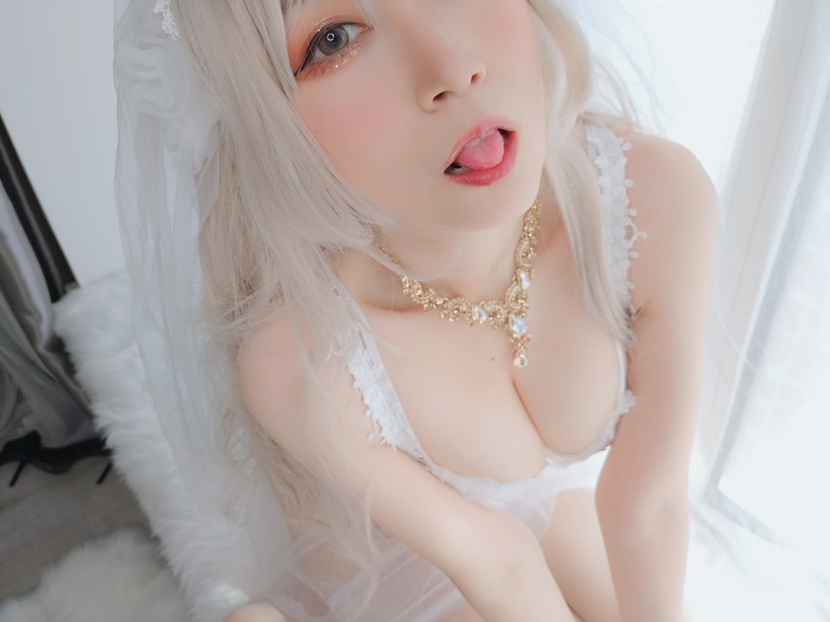 xgyw.top_Coser小姐姐白银81纯白花嫁主题私房性感白色薄纱配白丝袜露性感内衣诱惑写真161P